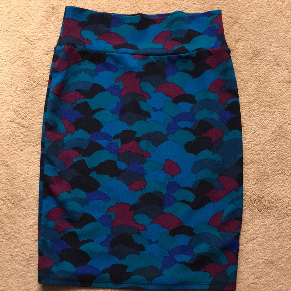Lula Roe Cassie Skirt